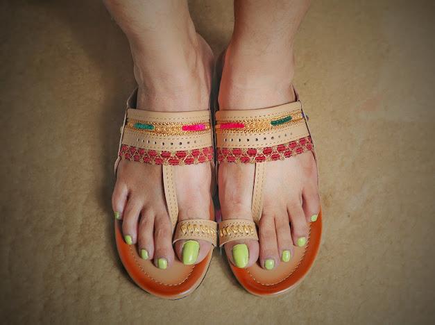 Elegant Colour Design Leather Slip-On